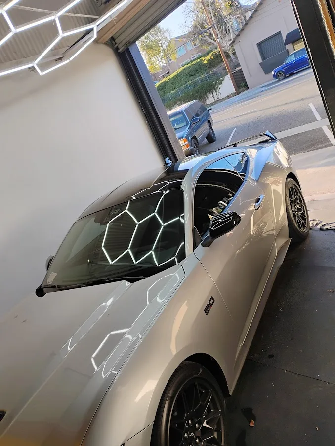 GOLD TINT