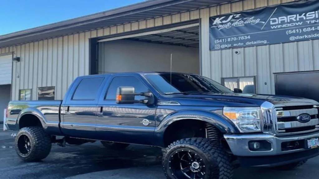 K J'z Auto Detailing & Tint
