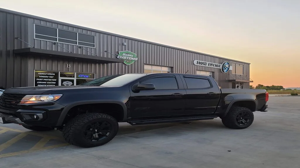Somo Customs