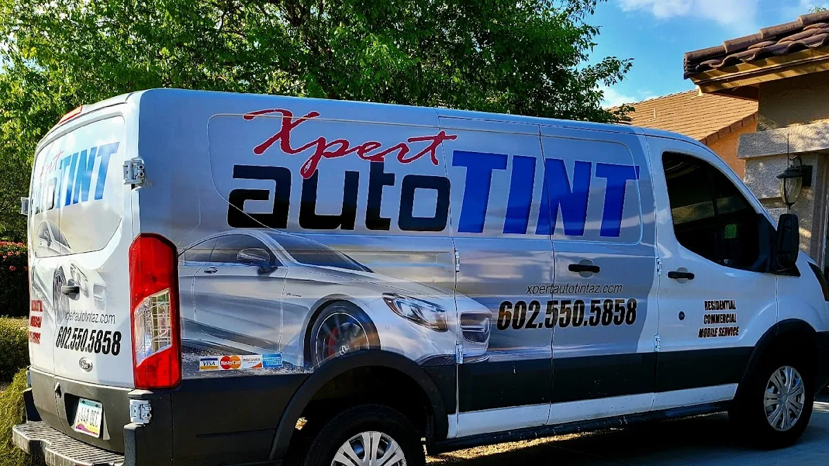 XPERT AUTO TINT. MOBILE SERVICE.