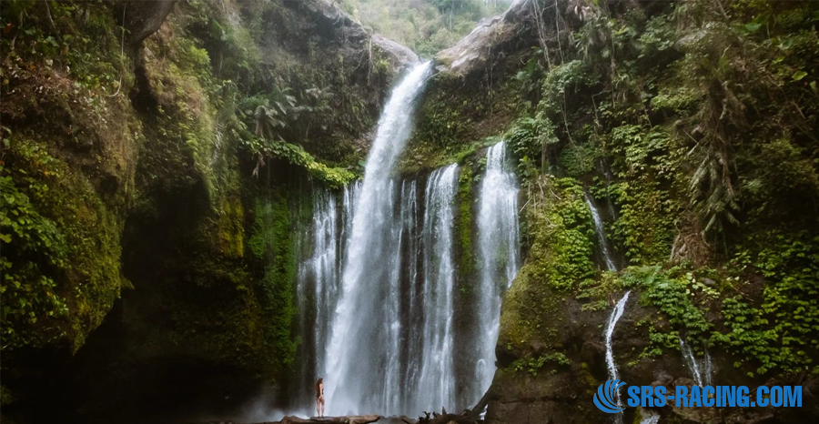 Admire the Majestic Tiu Kelep Waterfall