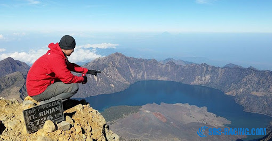 Embark on an Adventure with Mount Rinjani